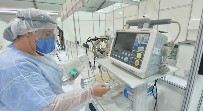 Segundo o Minist&eacute;rio da Sa&uacute;de, 461 pessoas infectadas seguem em acompanhamento – Foto: Francisco Cepeda/Estad&atilde;o Conte&uacute;do