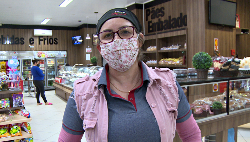 “Agora é vida que segue, vamos erguer a cabeça e lutar de novo”, diz a proprietária, Marili Machado – Foto: NDTV/Reprodução