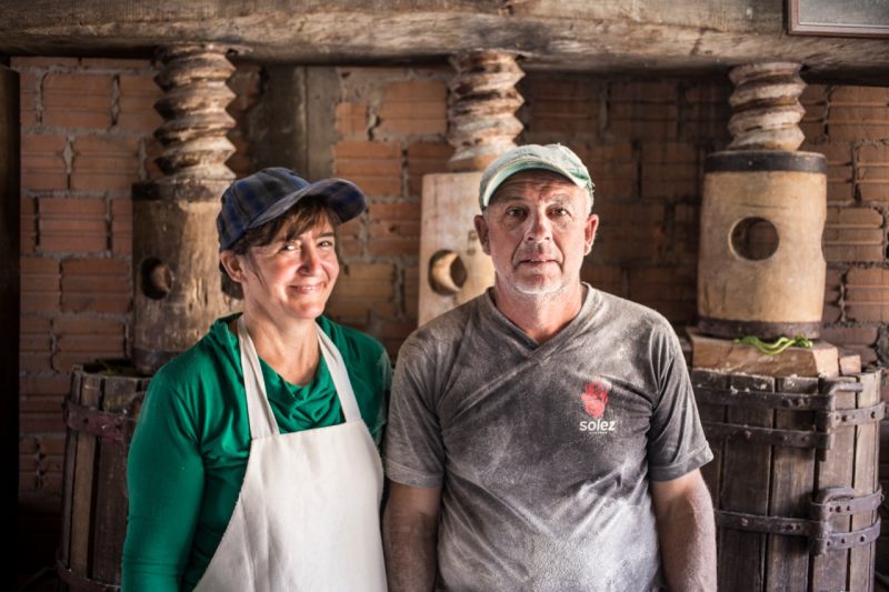 Romilda e Sérgio se conheceram durante excursão para Oktoberfest, há 24 anos – Foto: Anderson Coelho/ND