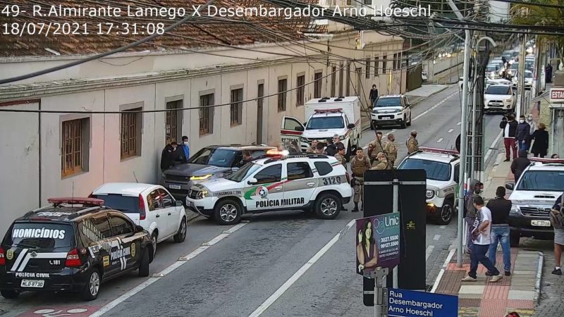Ocorrência policial movimentou o Centro de Florianópolis – Foto: SSP/Divulgação/ND