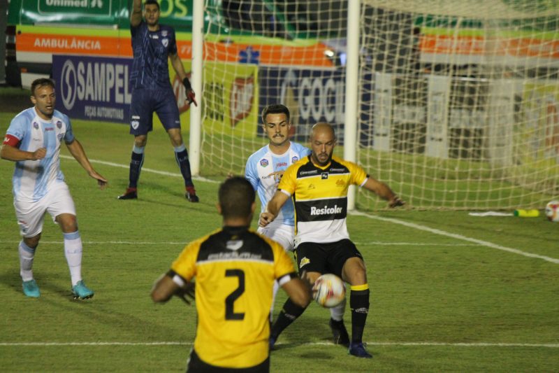 Criciúma empata em 0 a 0 com o Londrina na Série C &#8211; Foto: Celso da Luz/www.criciuma.com.br/Divulgação/ND