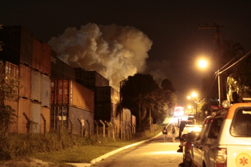 Fuma&ccedil;a t&oacute;xica em S&atilde;o Francisco do Sul causou p&acirc;nico na popula&ccedil;&atilde;o – Foto: Luciano Moraes/ND