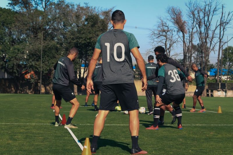 Elenco do Figueirense se reapresentou nesta segunda-feira – Foto: Andrey de Oliveira/Figueirense/Arquivo/ND