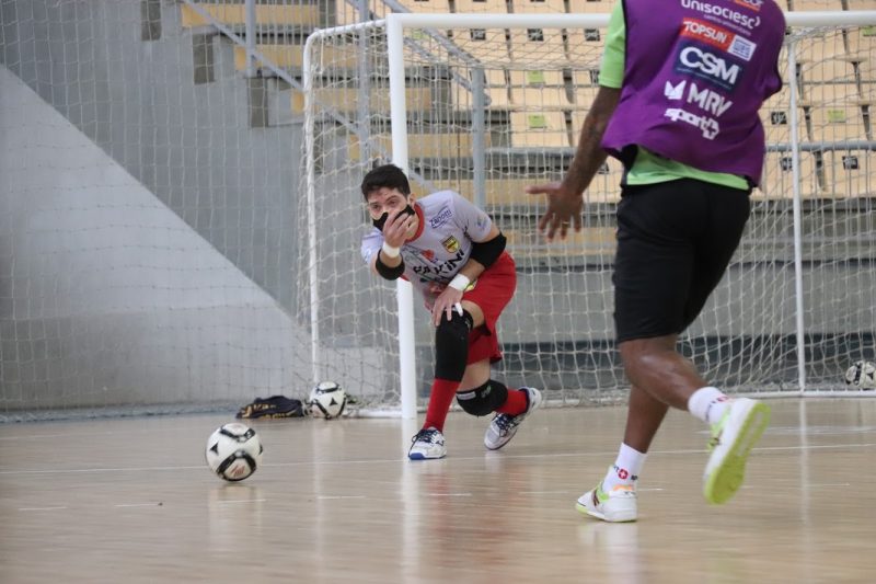 Com gols de Caio, Renatinho e Xuxa, JEC Futsal vence amistoso contra o  Carlos Barbosa, futsal