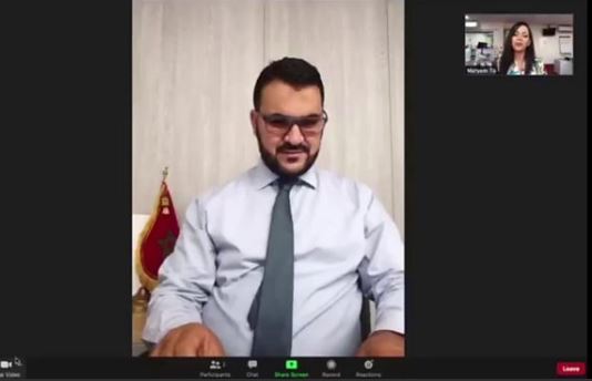 Explosão em Beirute derrubou repórter durante entrevista – Foto: BBC/Reprodução