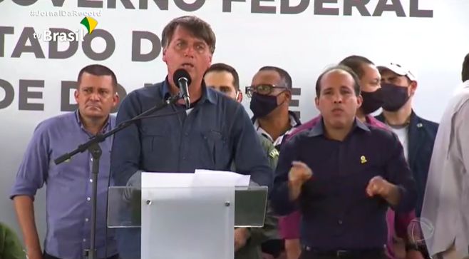 Bolsonaro afirmou que aux&iacute;lio emergencial deve se estender at&eacute; dezembro – Foto: Reprodu&ccedil;&atilde;o/Record TV