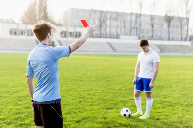 Arbitragem catarinense decepciona em mais uma rodada – Foto: Freepik