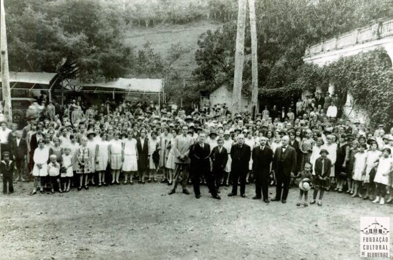 FOTOS: Confira 15 Momentos Marcantes Nos 170 Anos De Blumenau