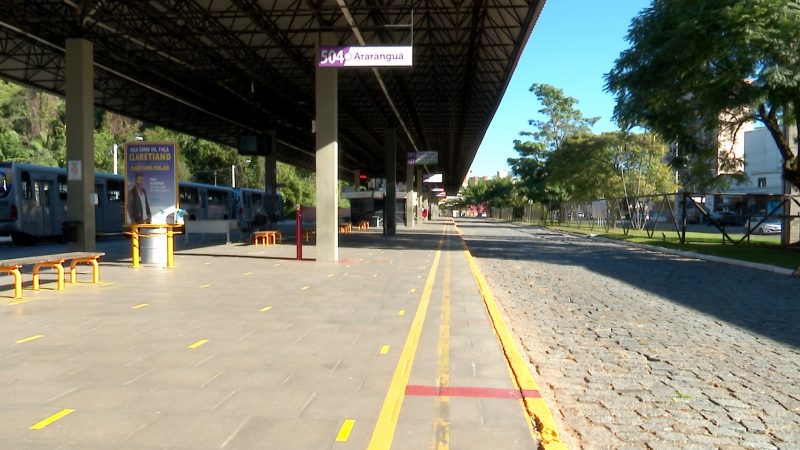 Transporte coletivo segue suspenso em Blumenau – Foto: Reprodu&ccedil;&atilde;o/NDTV