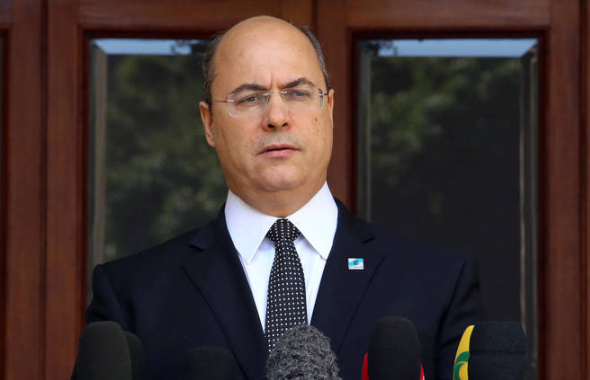 Em seguida, virá no dia 16 o governador deposto do Rio de Janeiro, Wilson Witzel, que sofreu impeachment por crime de responsabilidade durante a pandemia na contratação de empresas para gerir hospitais de campanha. Como o político não tem mandato, Witzel não poderá deixar de ir à CPI, já que o comparecimento de testemunhas é obrigatório – Foto: Carlos Magno/Governo do Estado do Rio de Janeiro