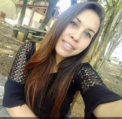 Jéssica Oliveira estava no mesmo carro com a irmã e o cunhado – Foto: Internet/Divulgação ND