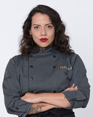 Mar&ecirc; foi a quinta eliminada do Top Chef e j&aacute; deixa saudades no reality – Foto: Antonio Chahestian/Record TV