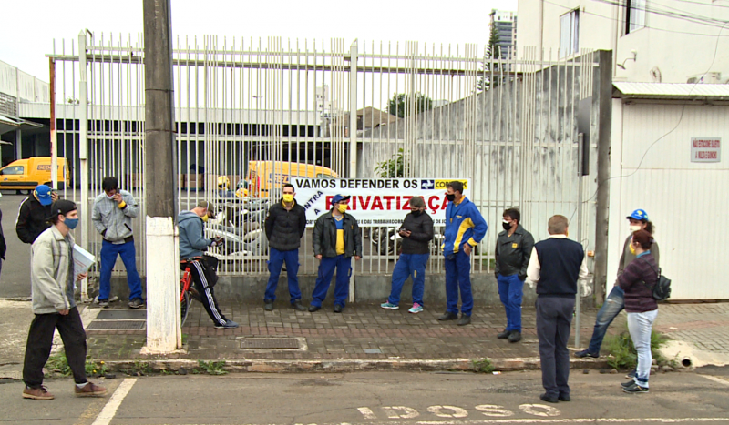 Trabalhadores dos Correios da unidade de Chapec&oacute; v&atilde;o retomar as atividades ap&oacute;s 35 dias de mobiliza&ccedil;&atilde;o – Foto: Reprodu&ccedil;&atilde;o/NDTV