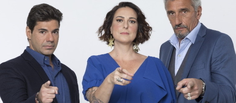 Epis&oacute;dio marca reencontro do chef e jurados – Foto: Antonio Chahestian/Record TV