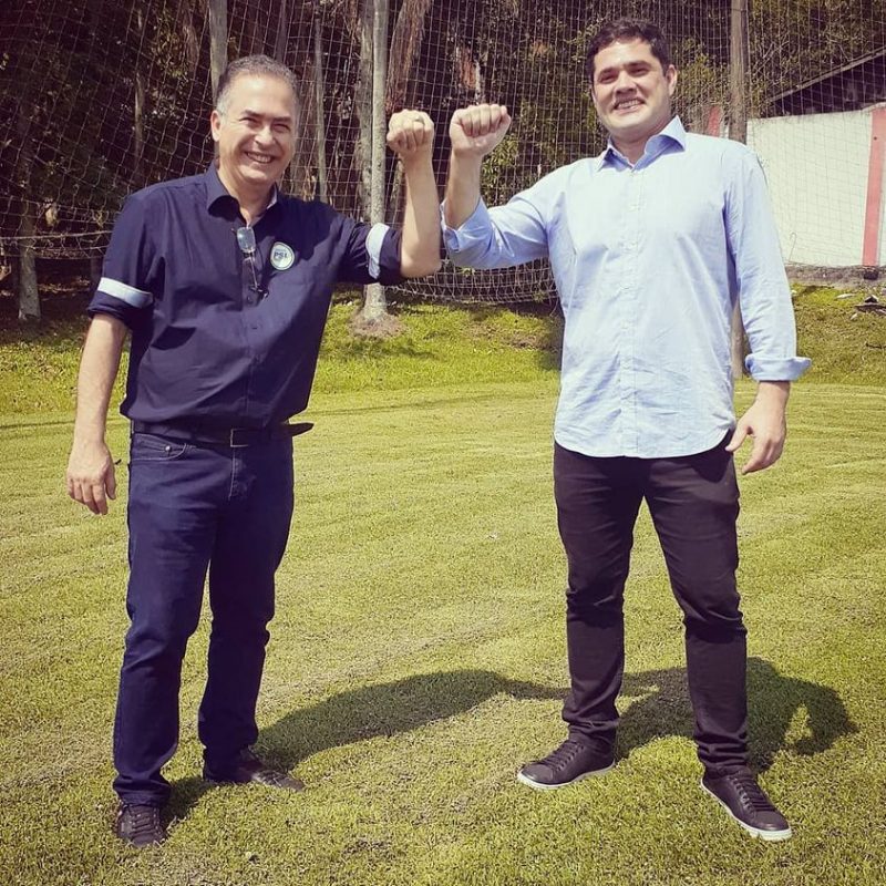 Os pr&eacute;-candidatos Edson Lapa a vice-prefeito e Robison Coelho a prefeito. – Foto: Reprodu&ccedil;&atilde;o Facebook