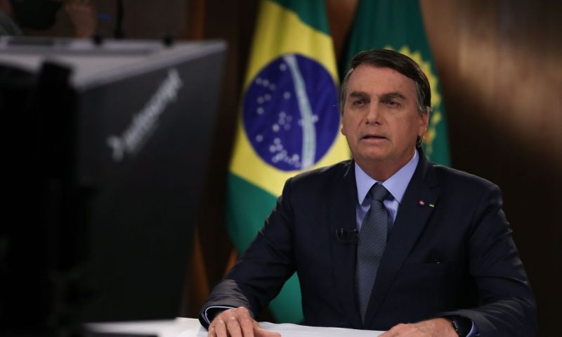 Presidente Jair Bolsonaro falou sobre a chegada de uma poss&iacute;vel segunda onda de Covid-19 no pa&iacute;s – Foto: Marcos Corr&ecirc;a/PR