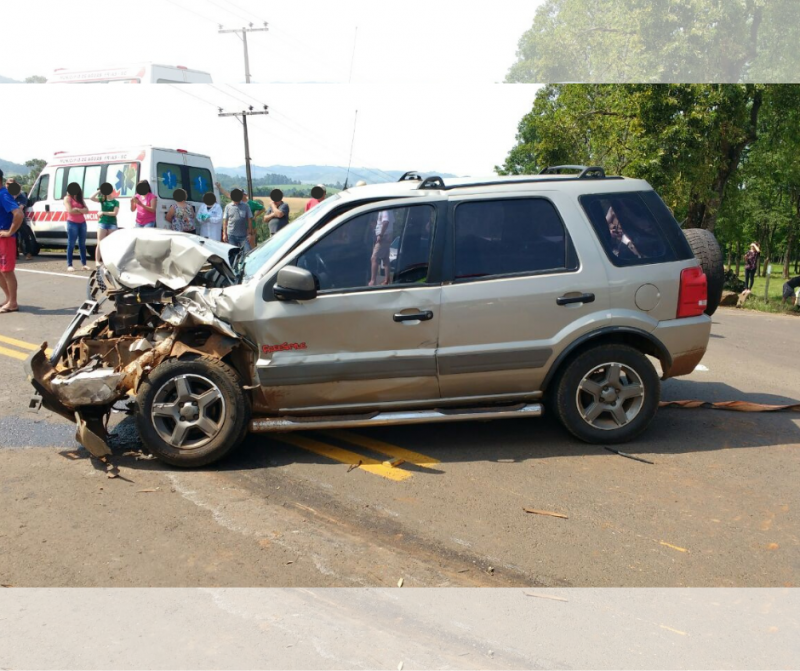 Idoso fica ferido com suspeita de fratura nas costelas após se envolver em acidente – Foto: Corpo de Bombeiros