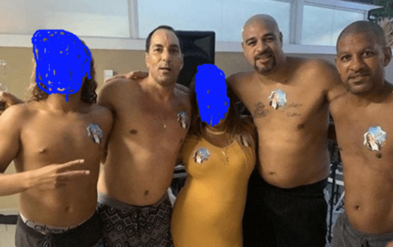 Adriano cercado por Edmundo e Djalminha em festa maratona