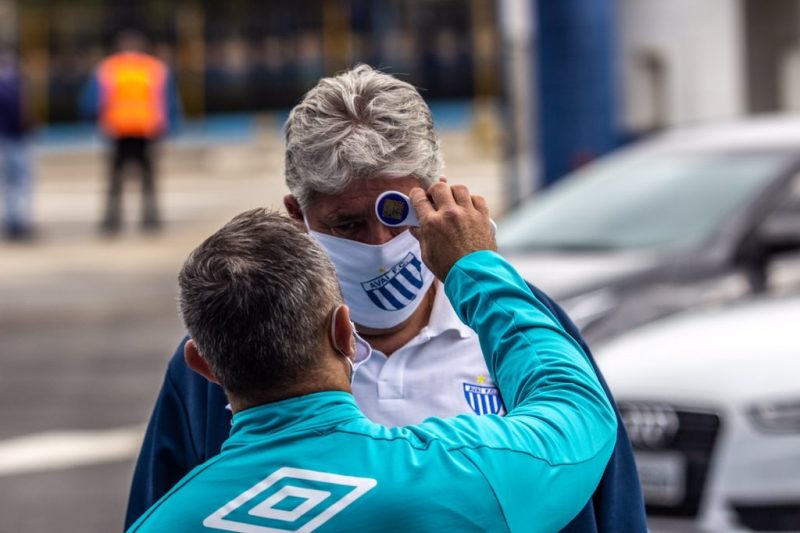 T&eacute;cnico Geninho chega do Ava&iacute; na Ressacada nesta manh&atilde;; terceira e pior das passagens do t&eacute;cnico pelo Sul da Ilha at&eacute; aqui – Foto: Leandro Boeira/Ava&iacute; F.C