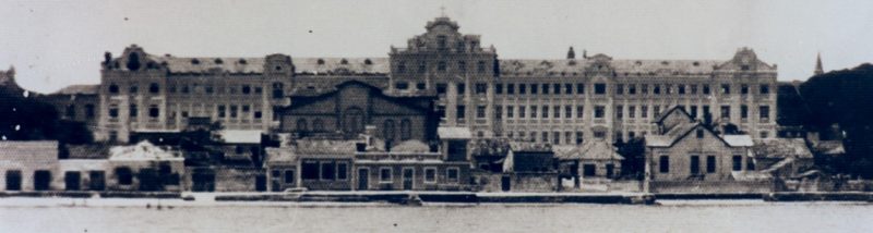 Fachada do Catarinense, em 1958. Vista da Baía Norte – Foto: Acervo / Colégio Catarinense