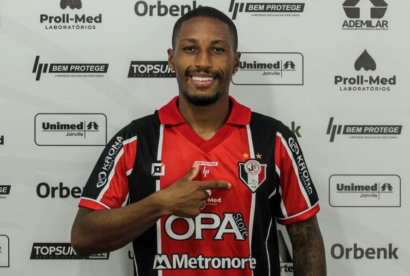 Gustavinho estava na Penapolense e chega com contrato at&eacute; fevereiro de 2021 – Foto: Vitor Forcellini/JEC