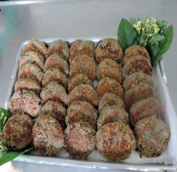 Exemplo de Ora Pro N&oacute;bis sendo usado como hamb&uacute;rguer – Foto: L&uacute;cia Alves Meyer/Reprodu&ccedil;&atilde;o/Epagri