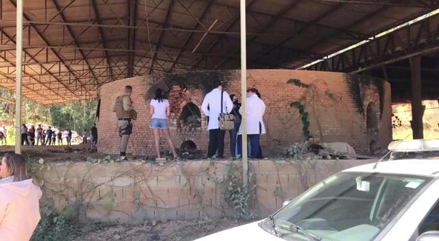 Jovem foi assassinada em uma fábrica abandonada, em Canelinha, na Grande Florianópolis – Foto: NDTV
