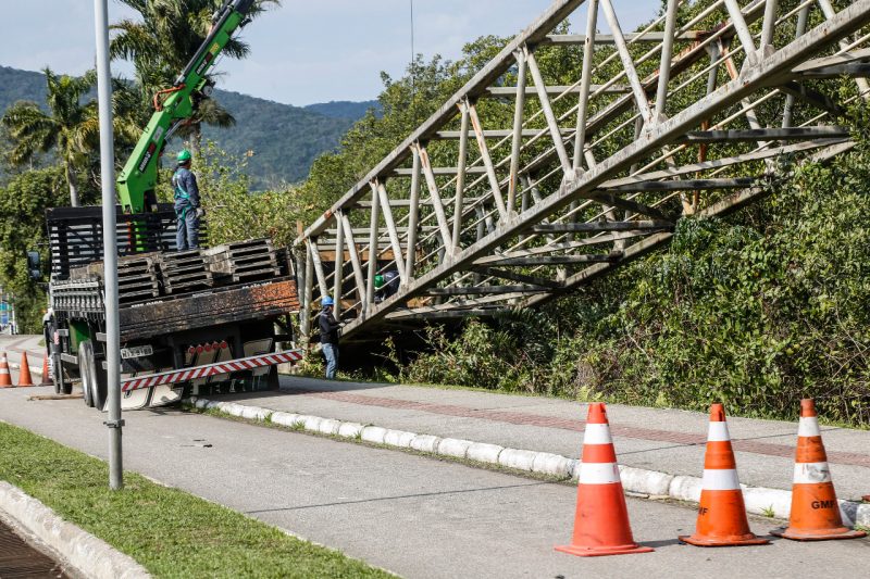 Depois da passarela do CIC, próxima a ser restaurada é a da Avenida da Saudade – Foto: Anderson Coelho/ND