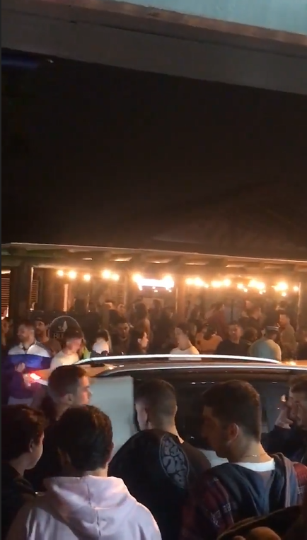 Aglomera&ccedil;&atilde;o em Imbituba – Foto: Reprodu&ccedil;&atilde;o/Redes Sociais