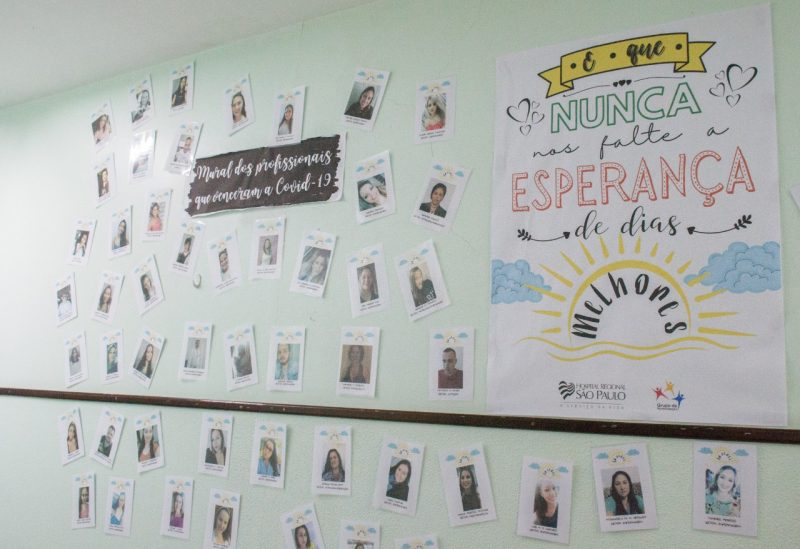 Fotos est&atilde;o expostas no mural principal do hospital – Foto: Divulga&ccedil;&atilde;o HRSP/ND