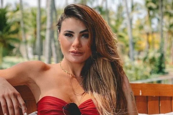 A bailarina participou de uma festa clandestina em Balne&aacute;rio – Foto: Instagram/Reprodu&ccedil;&atilde;o