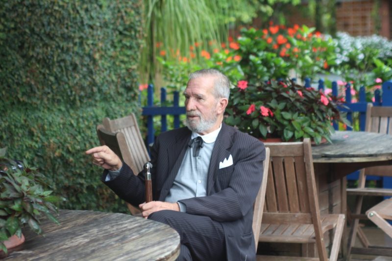 O franc&ecirc;s Frederico Bruestlein (1835 a 1913) &eacute; interpretado por Clemente Visca&iacute;no – Foto: Divulga&ccedil;&atilde;o ND