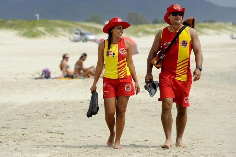 Praias de Navegantes ter&atilde;o guarda-vidas antes do in&iacute;cio da temporada de ver&atilde;o – Foto: Reprodu&ccedil;&atilde;o CBM
