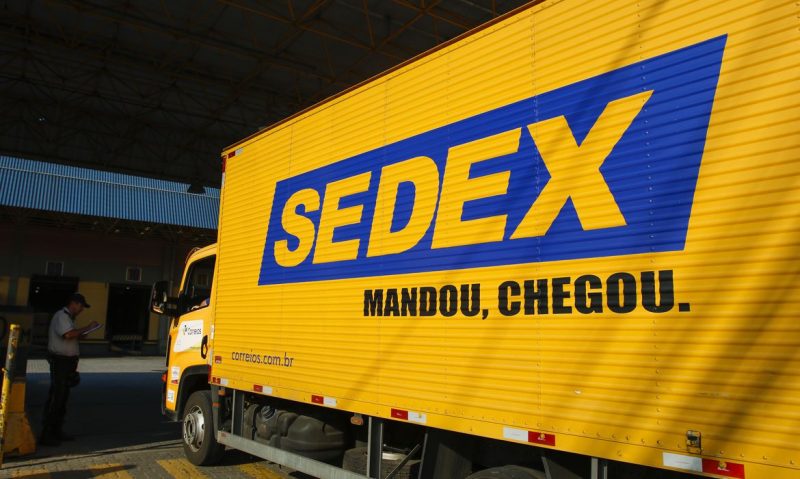 Movimento no Centro de Tratamento de Encomendas dos Correios, em Benfica – Foto: Fernando Fraz&atilde;o/Ag&ecirc;ncia Brasil/Divulga&ccedil;&atilde;o/ND