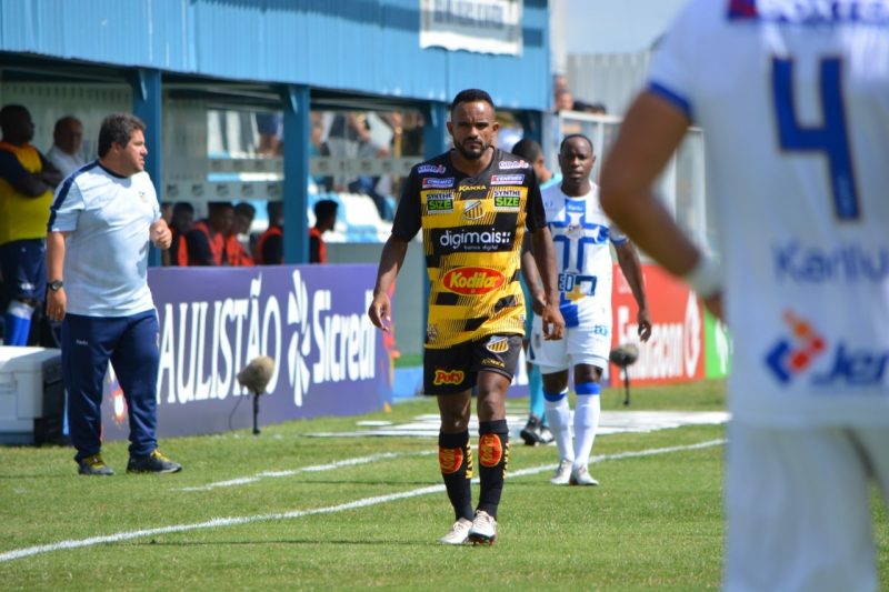 Novorizontino, que foi eliminado da s&eacute;rie A2 do Paulista, traz o tradicional amarelo e preto no uniforme principal – Foto: Novorizontino/Divulga&ccedil;&atilde;o