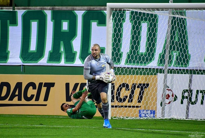 Agenor durante partida do Tigre – Foto: J&uacute;lia Galv&atilde;o/Divulga&ccedil;&atilde;o