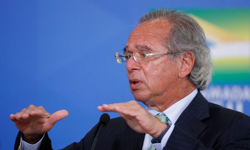 Guedes defendeu as pastas e declarou prorrogação do auxílio nesta sexta-feira (1)- Foto: Alan Santos/PR/ND