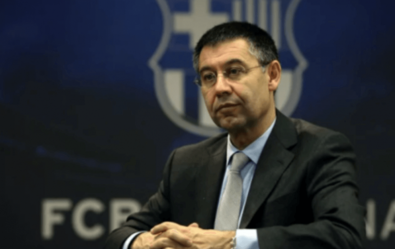Renúncia de Josep Maria Bartomeu havia sido o ápice da crise no Barcelona. No entanto, agora com a prisão… – Foto: Divulgação / Barcelona