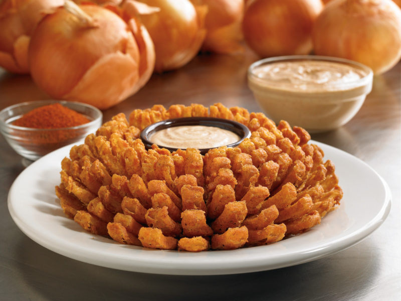 Bloomin’ Onion, a famosa cebola gigante do Outback – Foto: Divulga&ccedil;&atilde;o/ND