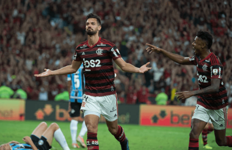 Pablo Marí comemora gol na Libertadores