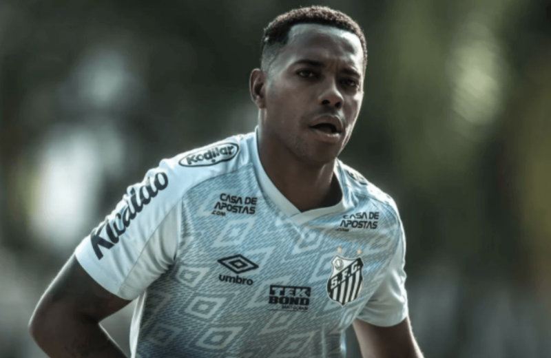 Robinho preso por estupro