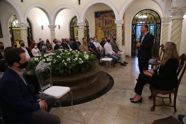 Daniela optou por ato informal de posse na Casa da Agron&ocirc;mica – Foto: SECOM