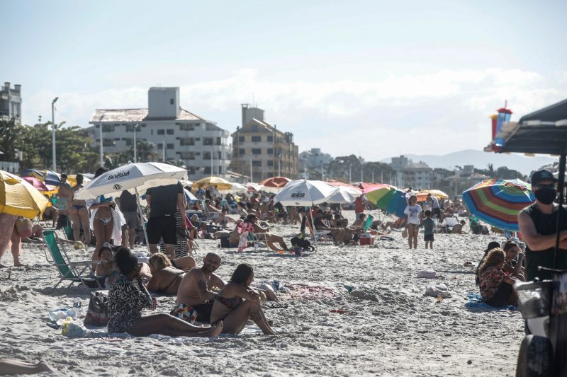 SC registra o maior número diário de casos de Covid-19 em oito meses de pandemia. Quebra do isolamento social foi apontada como principal fator para altas recentes – Foto: Anderson Coelho/ND