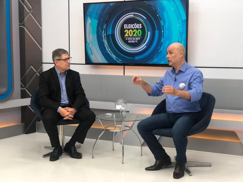 O candidato do PSDB falou sobre suas principais propostas. – Foto: Willian Ricardo/ND