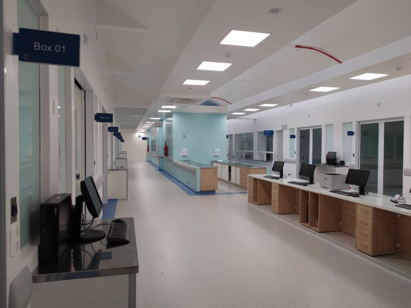 Hospital Regional Hans Dieter Schmidt tem problemas no verão quanto a sua circulação de ar – Foto: Juliane Guerreiro/ND