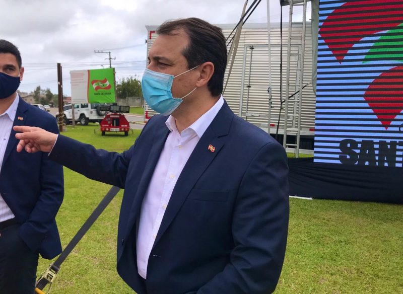 Governador acompanha obras do Centro de Eventos de Balne&aacute;rio Cambori&uacute; nesta quinta – Foto: Isabela Corr&ecirc;a/ND Mais