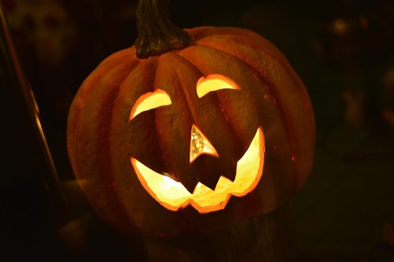 Halloween: 31 Filmes de terror para assistir no mês das bruxas