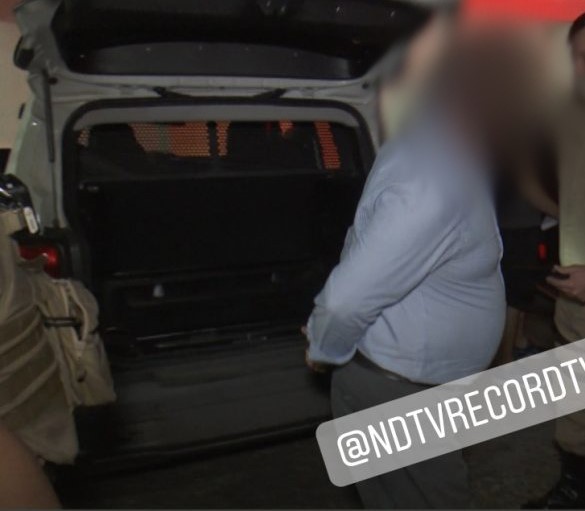 Momento da pris&atilde;o do suspeito de estupro de jovem dentro de loja em Joinville – Foto: Divulga&ccedil;&atilde;o ND