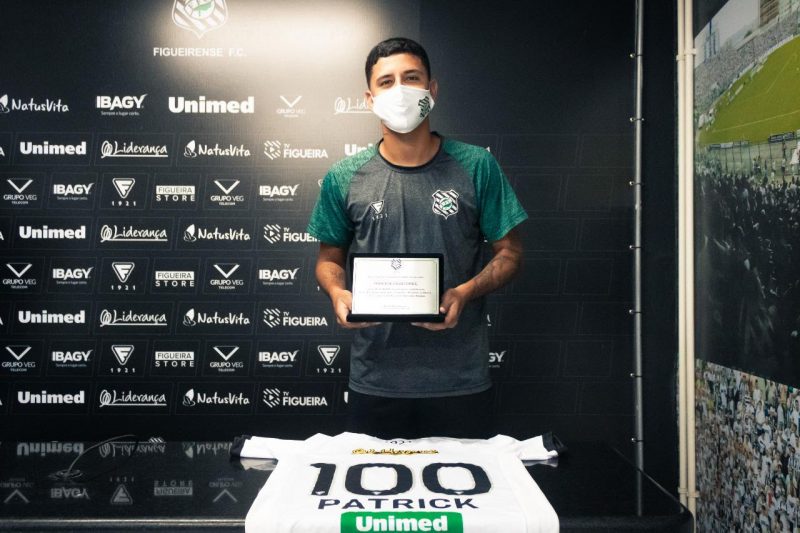 Patrick completou 100 jogos com a camisa do Furac&atilde;o – Foto: Patrick Floriani/FFC