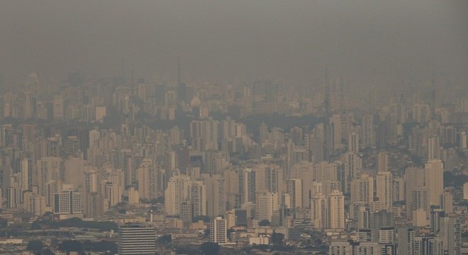 Polui&ccedil;&atilde;o na cidade de S&atilde;o Paulo no m&ecirc;s de setembro – Foto: Marcelo Machado de Melo/Estad&atilde;o Conte&uacute;do